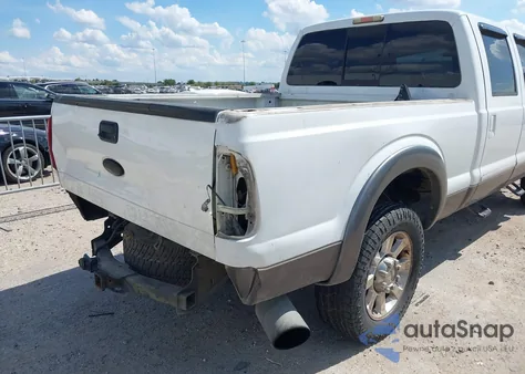 2011 Ford F-250 Lariat z USA, uszkodzony, nr VIN 1FT7W2BT3BEC85198